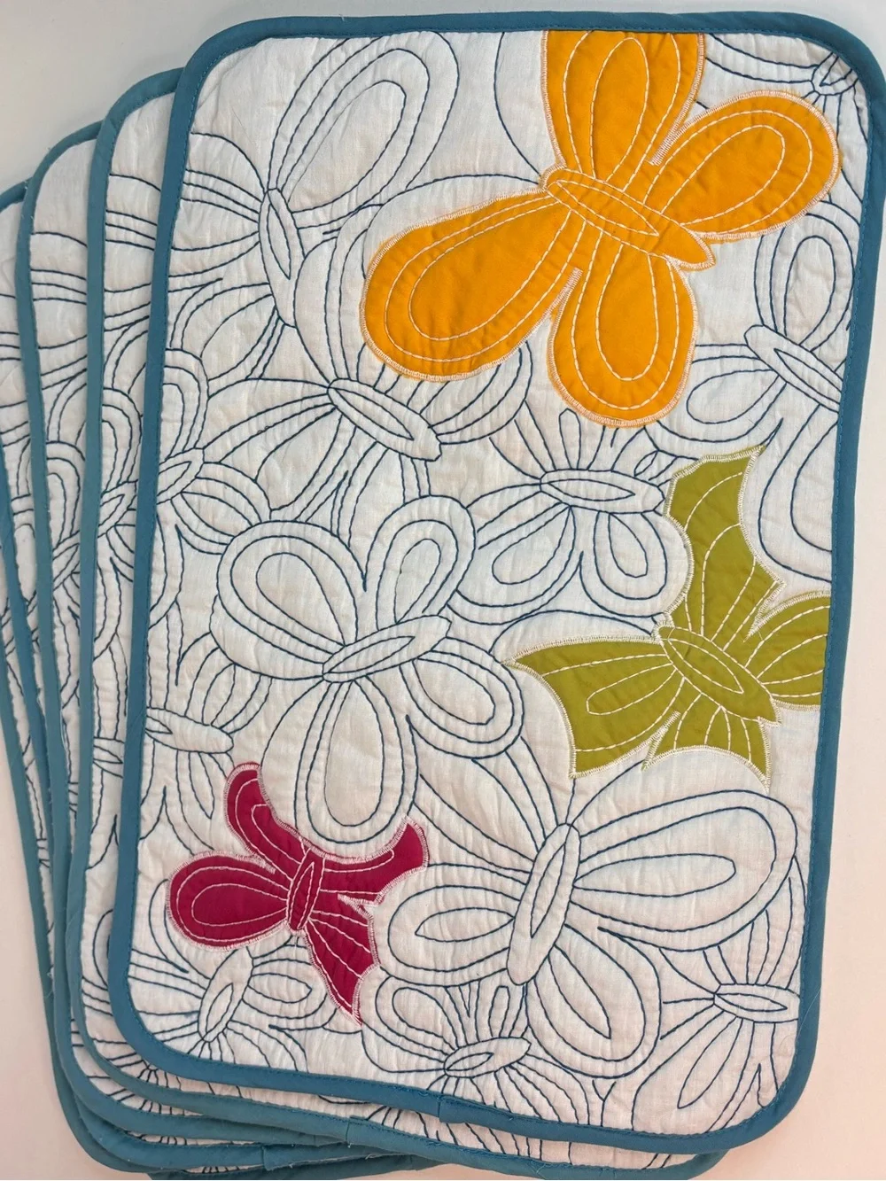 VTG Pier 1 Quilted‎ Placemat Set Teal Trim and Multicolor Butterfly Appliqués